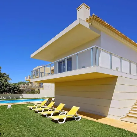 Leonor Villa Albufeira